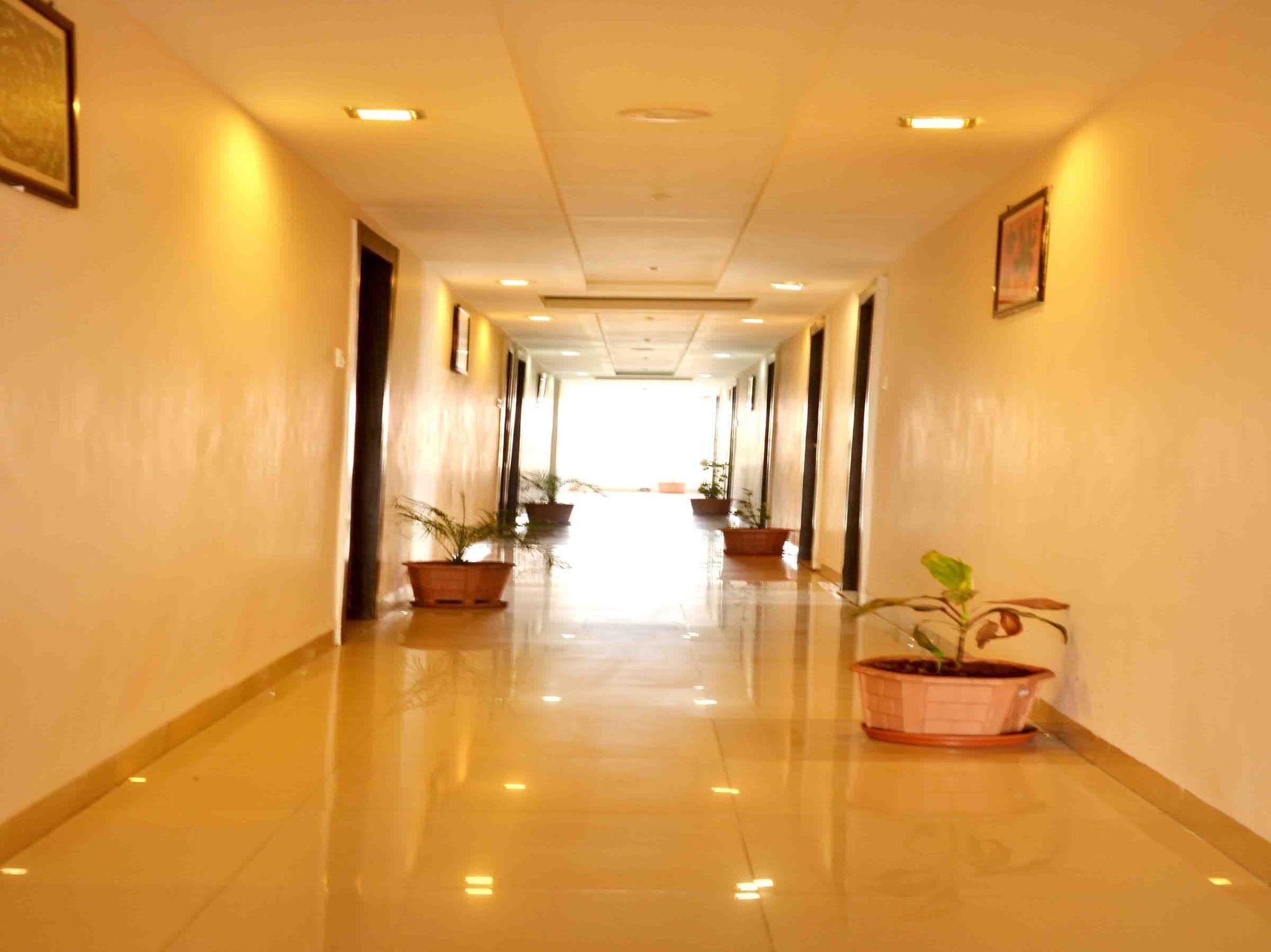 Hotel Vijay Nagar Indore Exterior photo